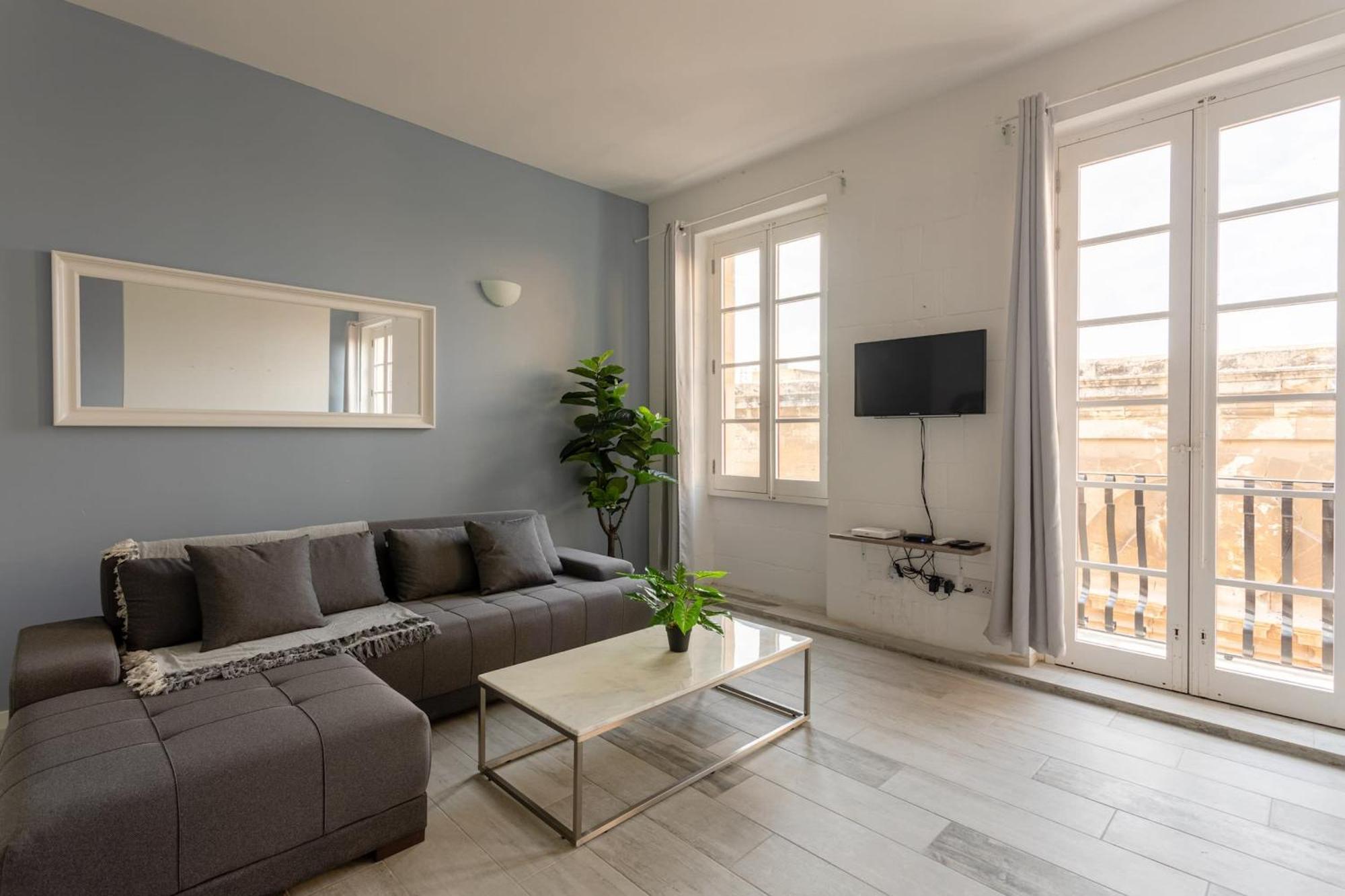 Historic Valletta Penthouse - Cityapartmentstay Екстериор снимка
